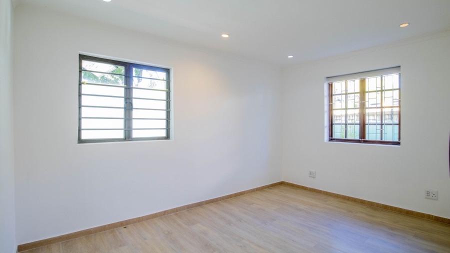 To Let 3 Bedroom Property for Rent in Constantia Western Cape